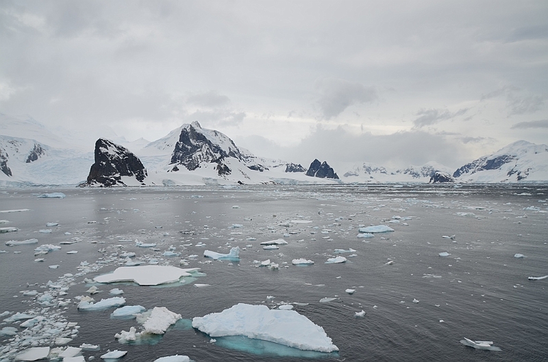 073_Antarctica_Peninsula_Gerlache_Strait.JPG
