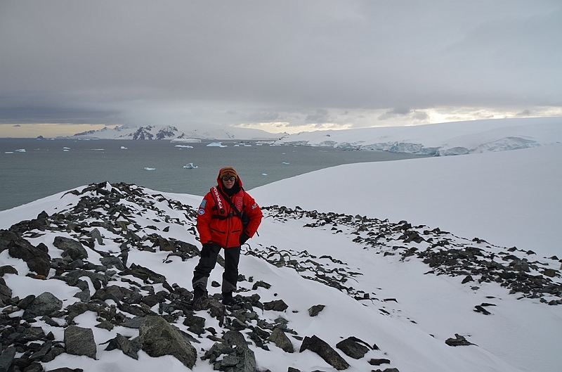 212_Antarctica_Peninsula_Robert_Island_Privat.JPG