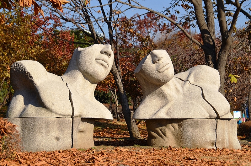 120_South_Korea_Seoul_Olympic_Park.JPG