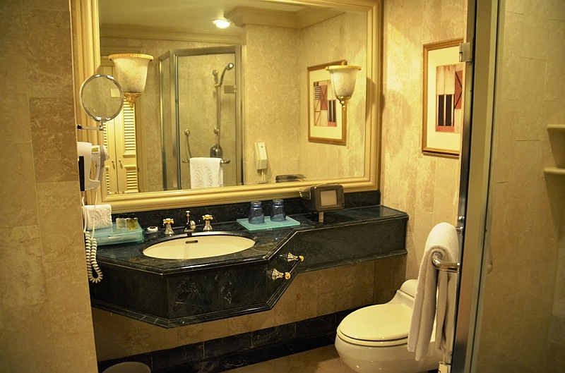 170_Taiwan_Kaohsiung_Grand_Hi_Lai_Hotel.JPG