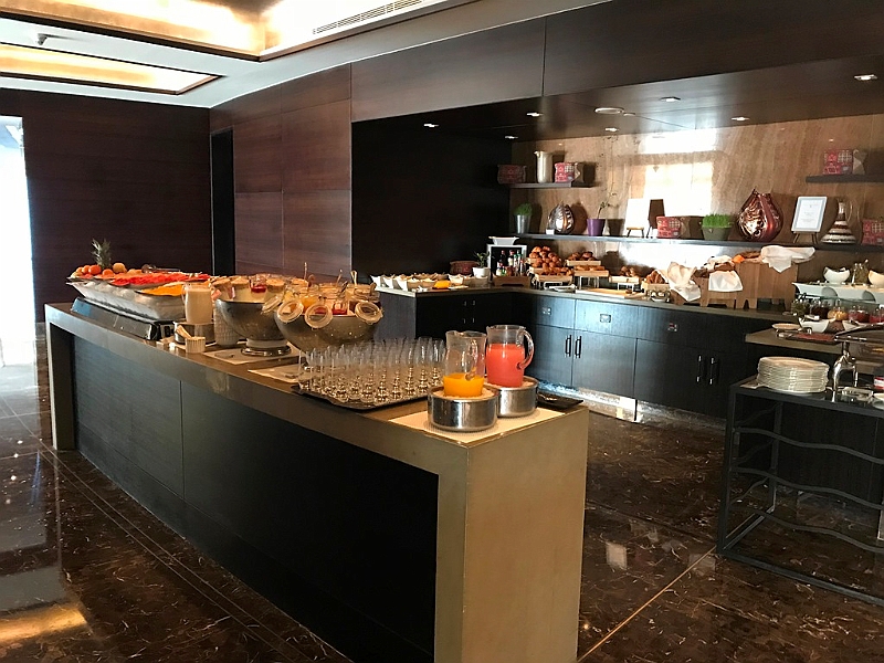 030_Azerbaijan_Baku_Fairmont_Flame_Towers.jpg