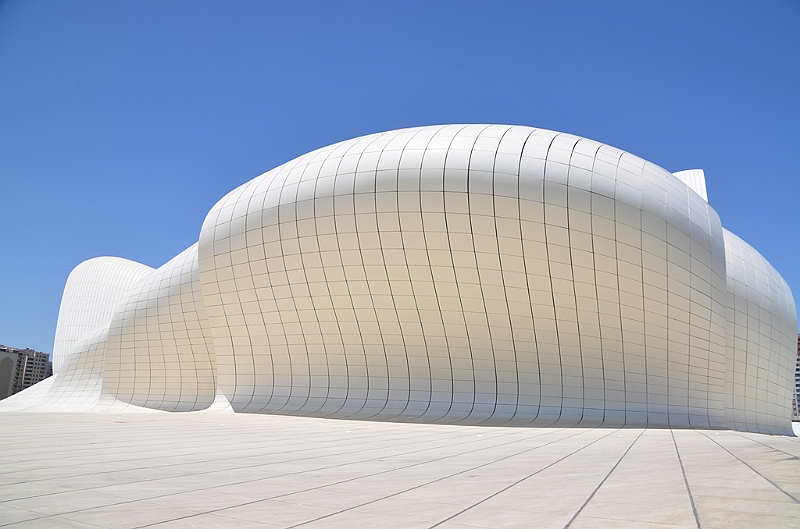 144_Azerbaijan_Baku_The_Heydar_Aliyev_Cultural_Center.JPG