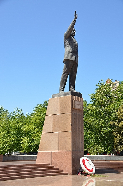 150_Azerbaijan_Baku.JPG