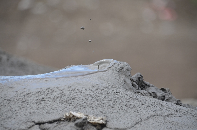 256_Azerbaijan_Qobustan_Mud_Volcanoes.JPG
