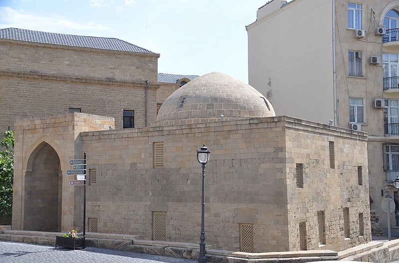 318_Azerbaijan_Baku_Old_Town.JPG