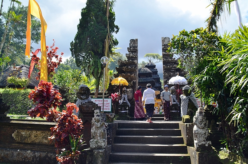 125_Bali_Pura_Luhur_Batukaru.JPG