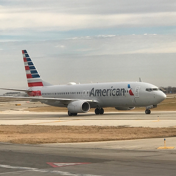 001_1_USA_Chicago_American_Airlines.JPG