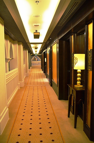 009_Dubai_Jumeirah_Zabeel_Saray.JPG