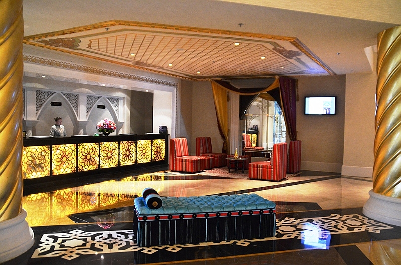 015_Dubai_Jumeirah_Zabeel_Saray.JPG