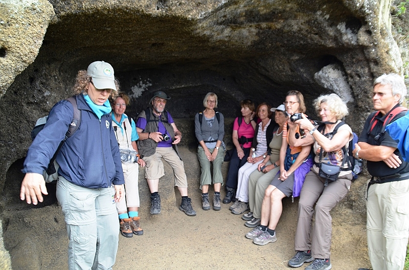 740_Ecuador_Galapagos_Island_Floreana_Group.JPG