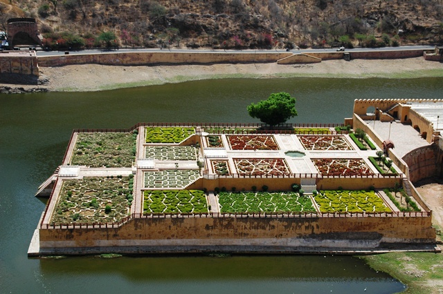 106_India_Amber_Fort.JPG