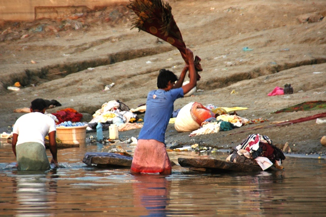 553_India_Varanasi.JPG