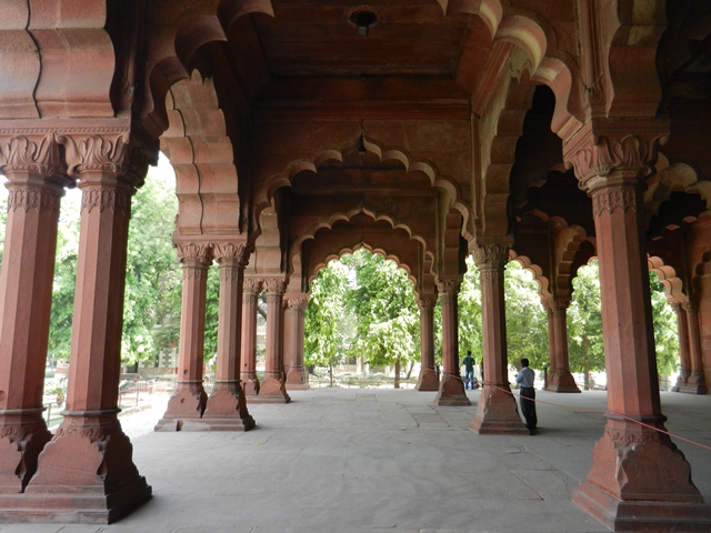 567_India_New_Delhi_Red_Fort.JPG - 