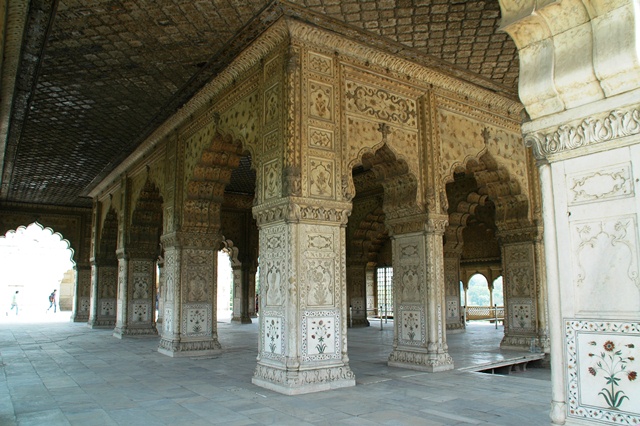 574_India_New_Delhi_Red_Fort.JPG