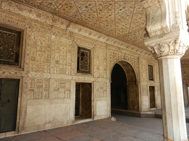 575_India_New_Delhi_Red_Fort.JPG - 