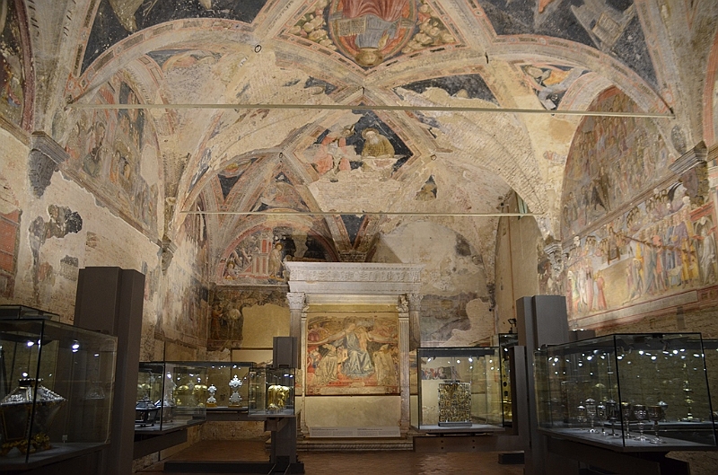 222_Italien_Toskana_Siena_Santa_Maria_della_Scala.JPG