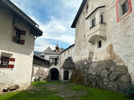 022_Italien_Suedtirol_Dolomiten_Burg_Rodenegg