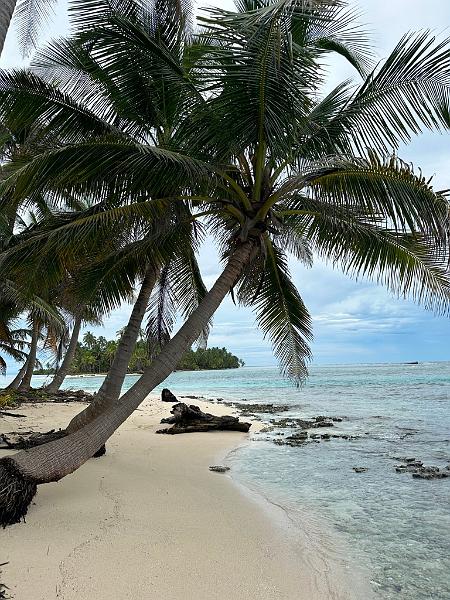 048_Panama_Holandes_Cay_Beach.JPG