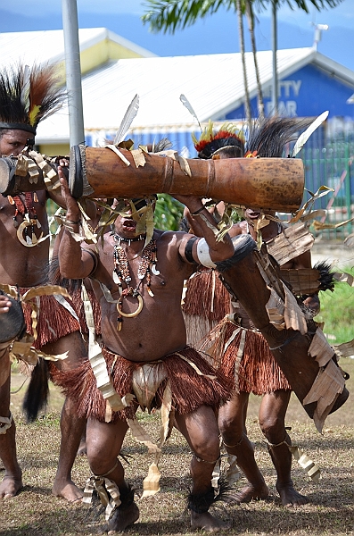 020_Papua_New_Guinea_Alotau.JPG