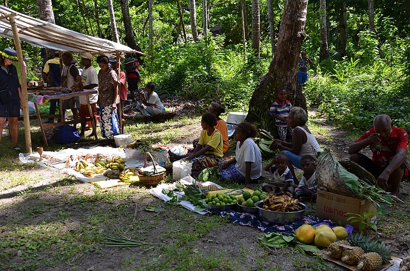 033_Solomon_Islands_Roderick_Bay.JPG