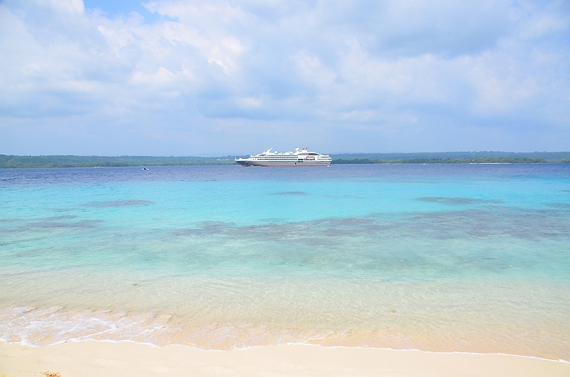 045_Vanuatu_Paradise_Lagoon.JPG