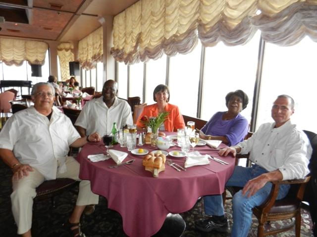 005_5USA_El_Paso_Family_and_Friends.JPG