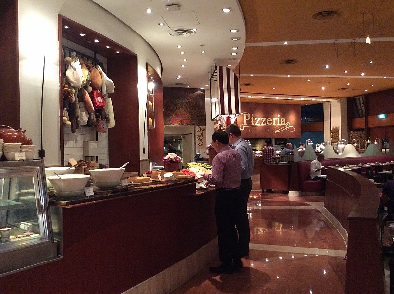 46_Fairmont_Singapore.JPG