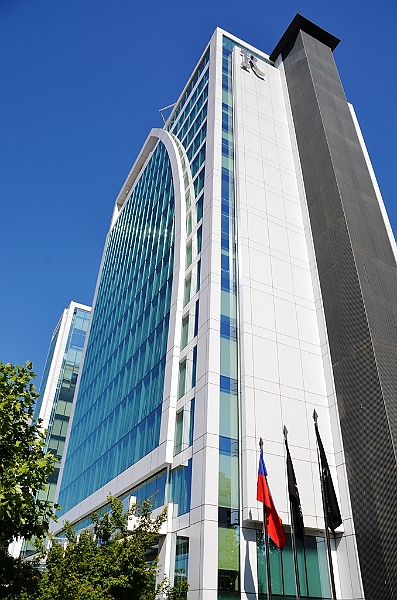 001_Chile_Renaissance_Santiago_Hotel.JPG