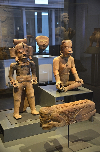 035_Chile_Santiago_Museo_Chilen_de_Arte_Precolombino.JPG