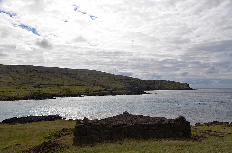 077_Chile_Easter_Island_Anakena.JPG