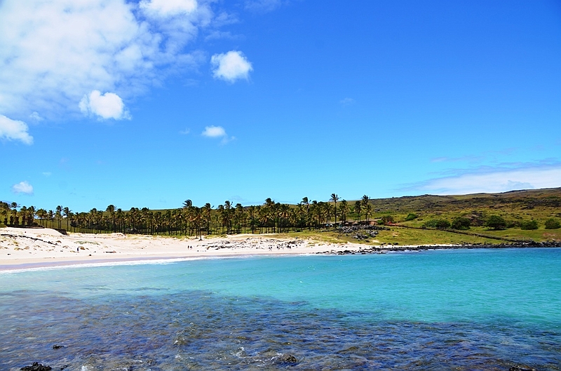 085_Chile_Easter_Island_Anakena.JPG