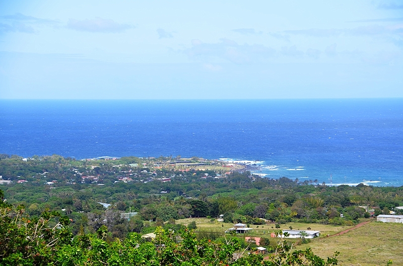 103_Chile_Easter_Island_Puna_Pau.JPG