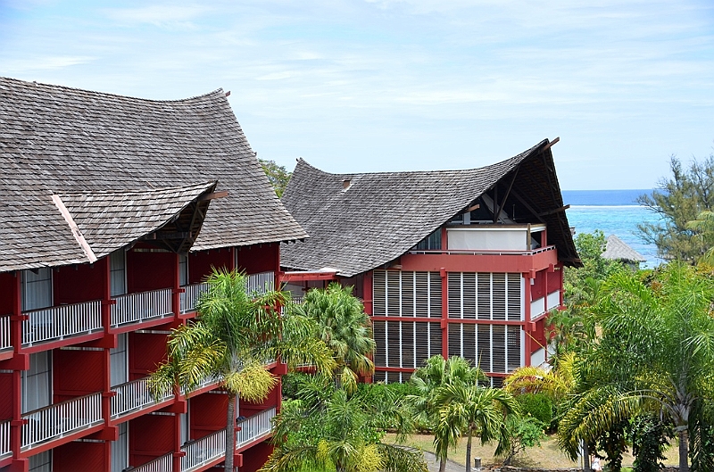 009_Tahiti_Ia_Ora_Beach_Resort.JPG