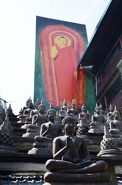 021_Sri_Lanka_Colombo_Gangaramaya_Temple.JPG