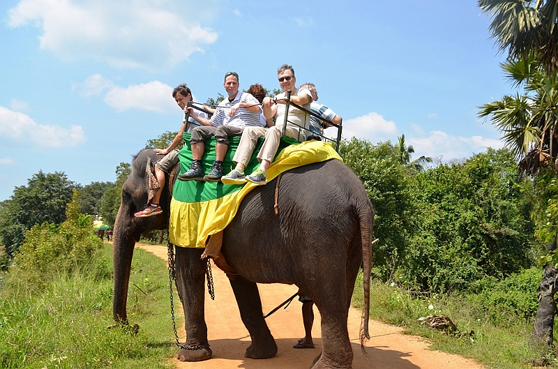 107_Sri_Lanka_Giritale_Privat.JPG